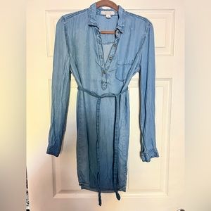 Cutest dress ever! Size: M Color: Jean